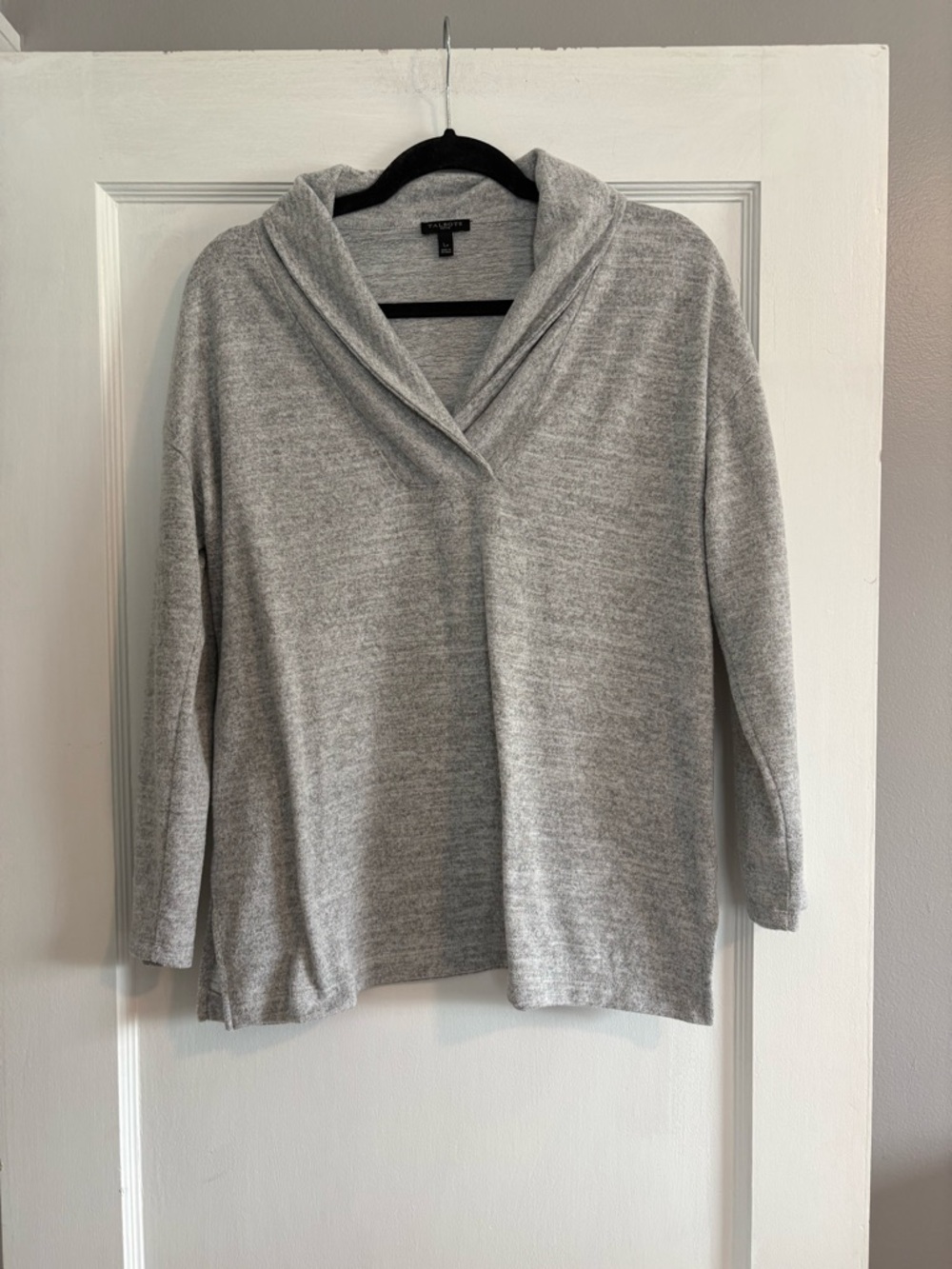 Talbots Petite Women's Gray Shawl Collar Pullover Sweater Size Large Petite
